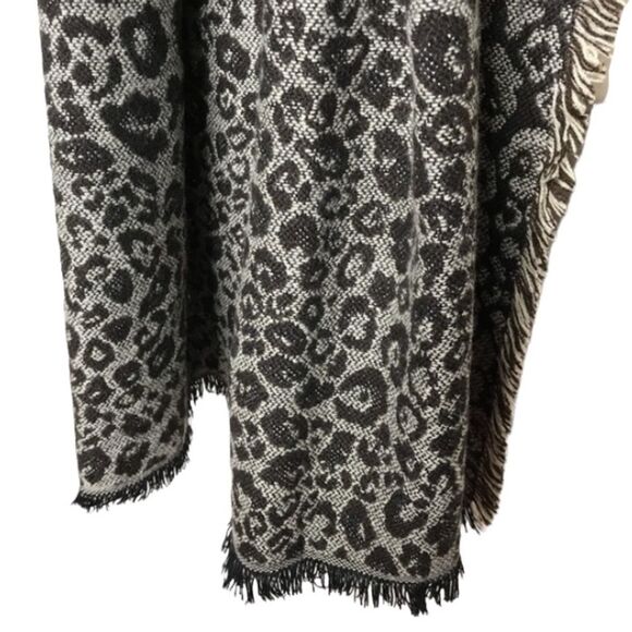 Merona Large Oversized Animal Print Leopard Scarf Wrap NWT - Picture 6 of 15